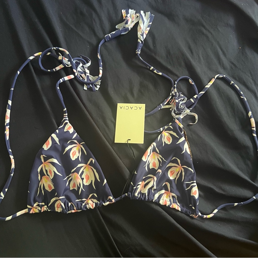 Acacia Blue Island Orchid Exclusive Top